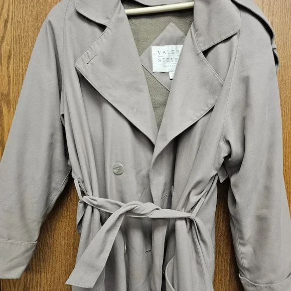 Valerie Stevens Women's Microfiber Tan Lined Trench Coat Size 6 - Picture 7 of 10